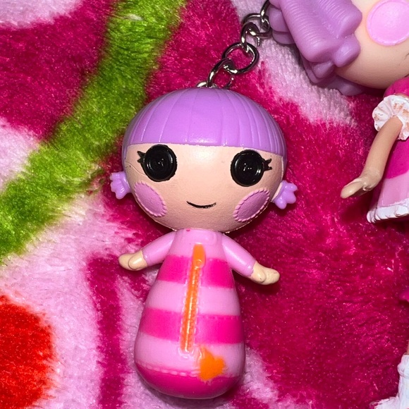 vintage handmade lalaloopsy & lil sister keychain - Picture 2 of 3